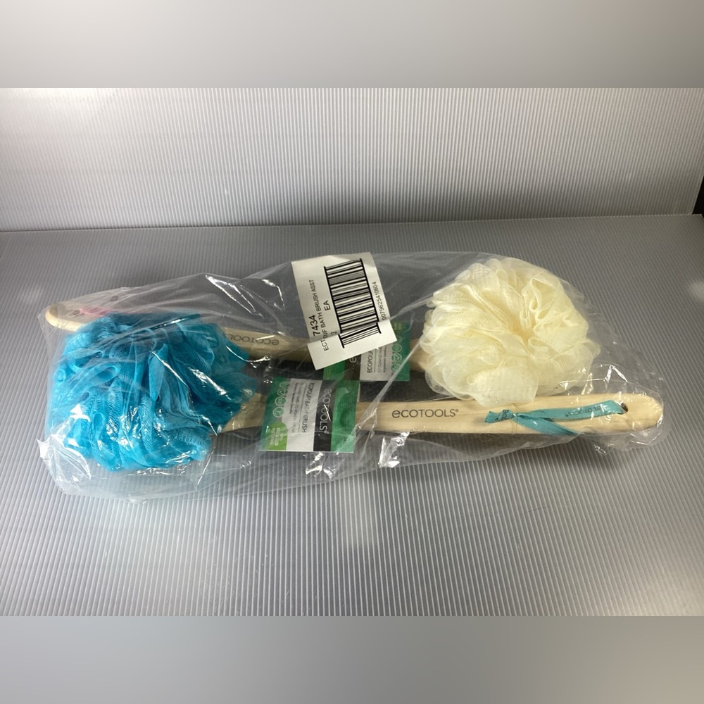 Set of 2 Ecotools Bath Brushes